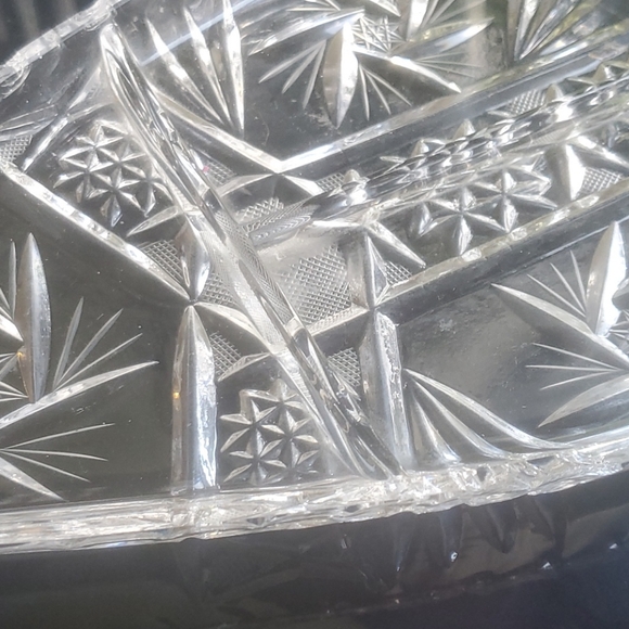 Vintage Foreign cut Glass vegetable dish - Picture 4 of 5